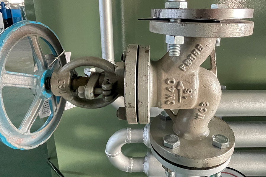 사각 암모니아 분해 수소 생산 장치